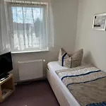 Gasthof&pension Zum Saalestrand Gasthof