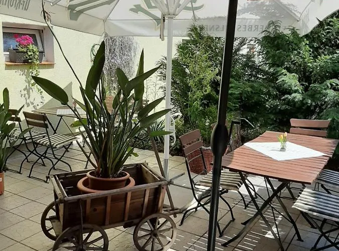 Gasthof&pension Zum Saalestrand Bad Dürrenberg