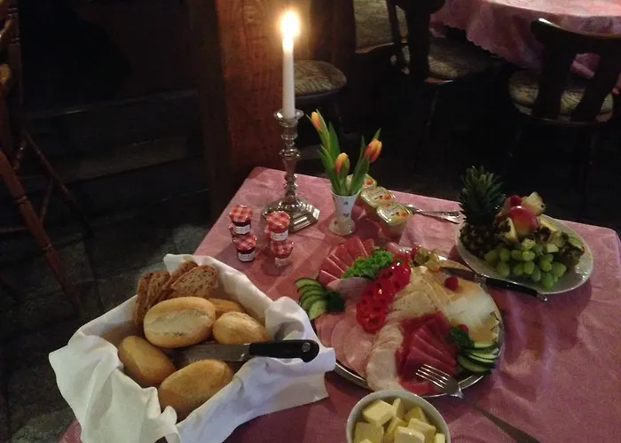 Gasthof&pension Zum Saalestrand Gasthof 3*